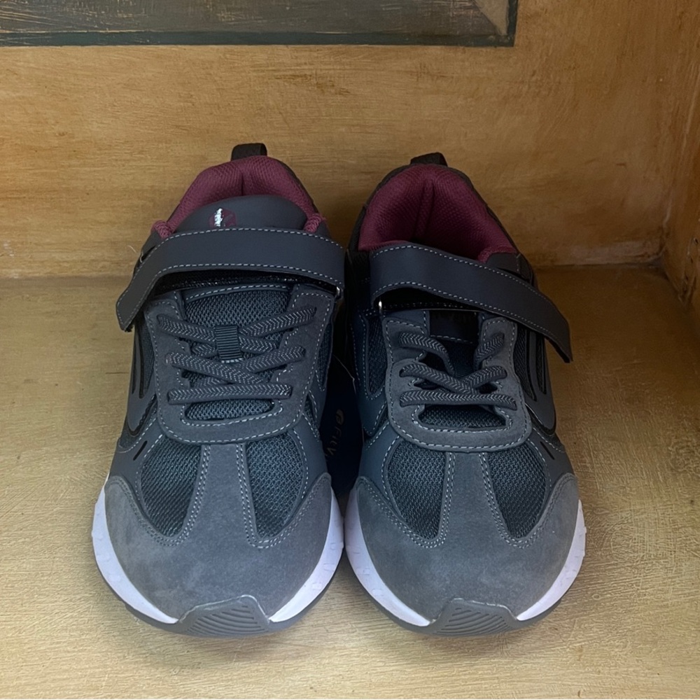 Women's Gray Fitville Athletic Sneakers